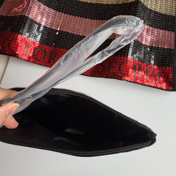 Victoria's Secret Multicolor Sequin Tote Bag and matching Clutch - Picture 8 of 16